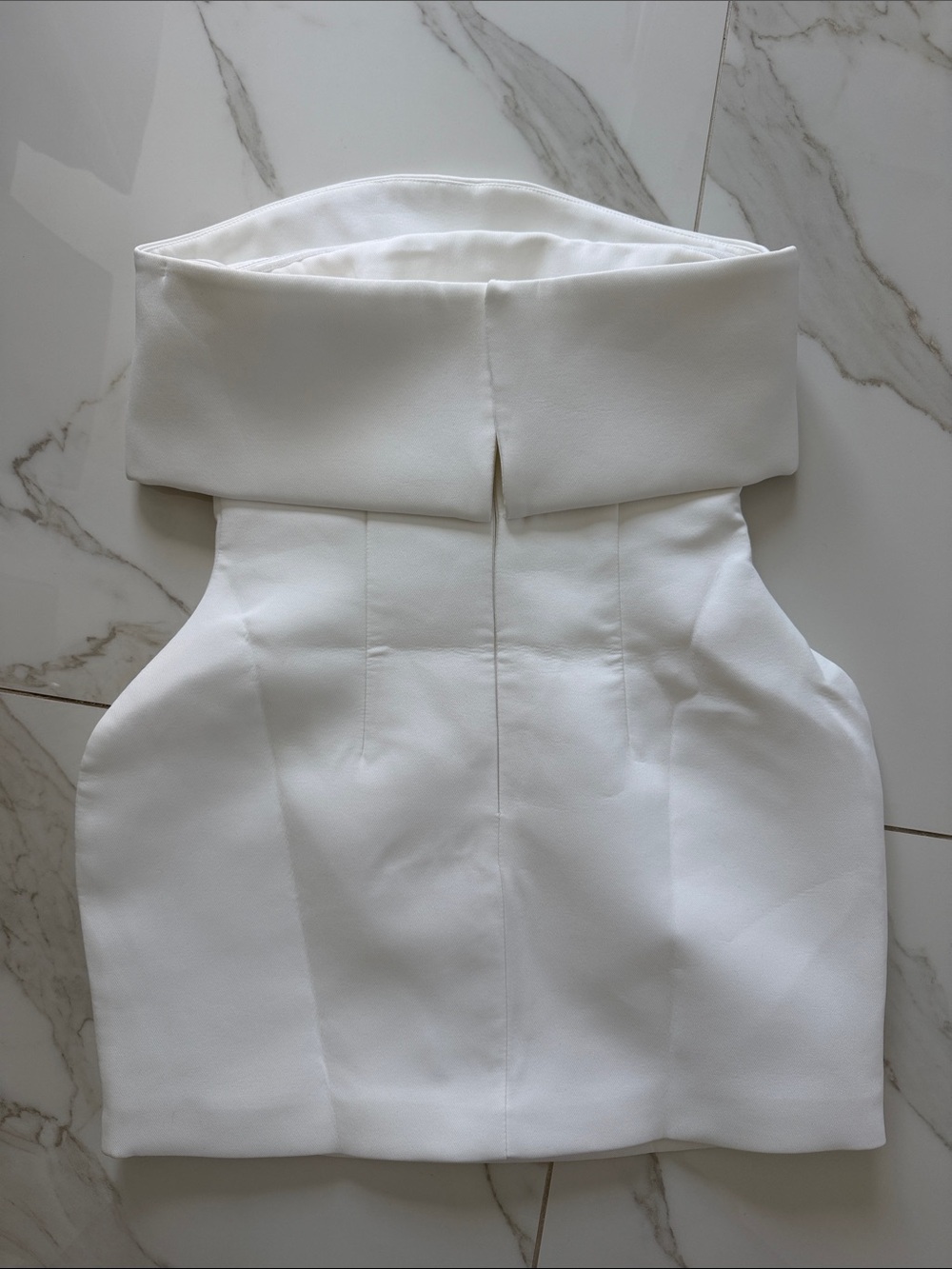 NWT White Structural Dress Size Small Bella Barnett - Picture 8 of 9